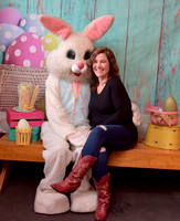 Texas Roadhouse Easter Bunny